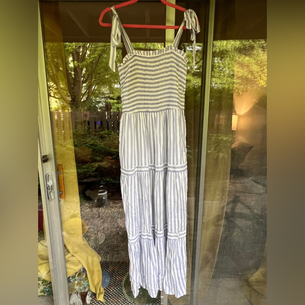 She + Sky Blue and White Sleeveless Maxi Sundress